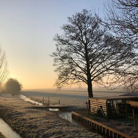 Slapen Op Het Platteland Bed & Breakfast 3*